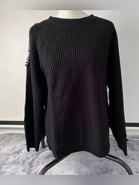 Venus Black with White Accent Cold Shoulder Sweater Size XL NWOT